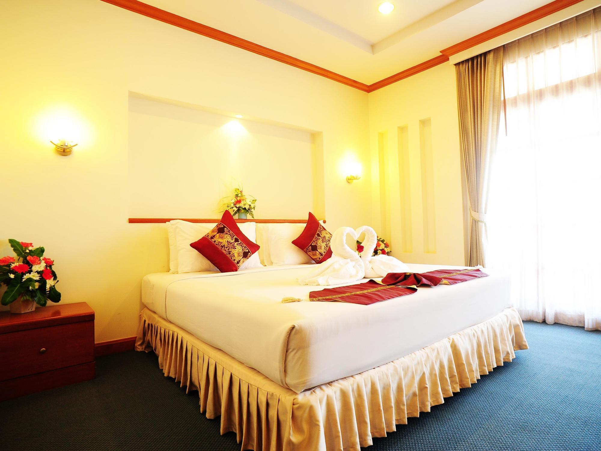 Indochina Hotel Sa Kaeo Exterior photo